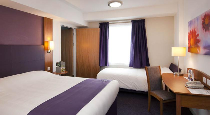 Premier Inn Glasgow East Kilbride - Peel Park Δωμάτιο φωτογραφία