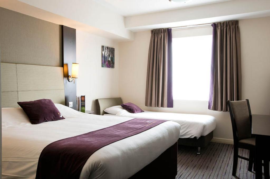 Premier Inn Glasgow East Kilbride - Peel Park Δωμάτιο φωτογραφία
